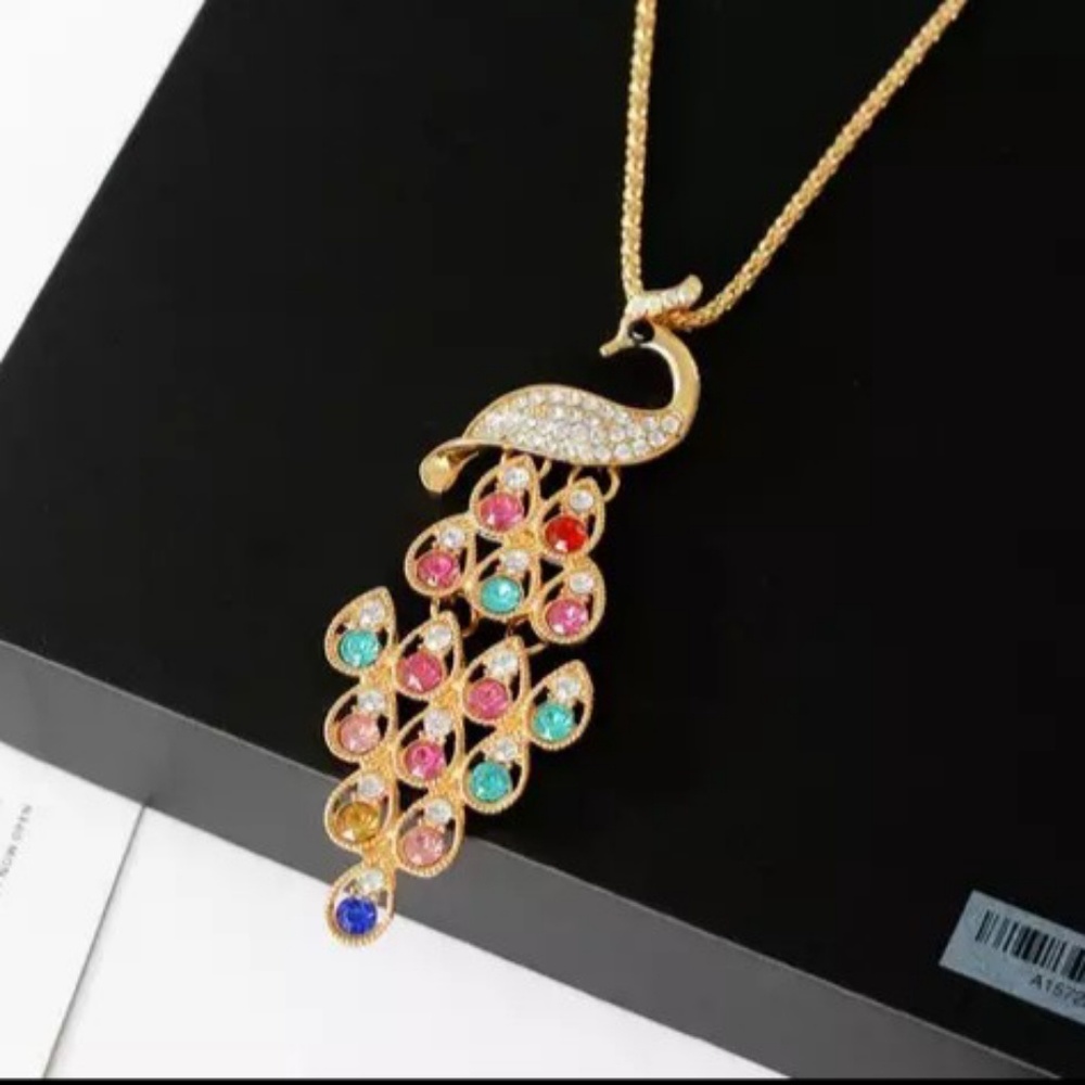 Drop Peacock Necklace